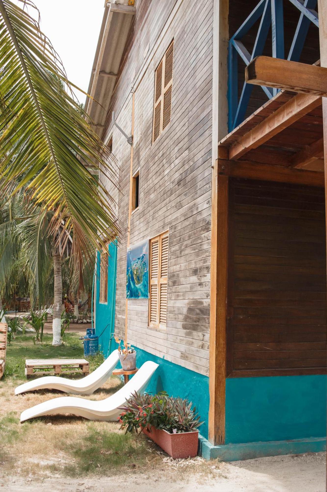 Isla Grande Eco-Hostal מראה חיצוני תמונה