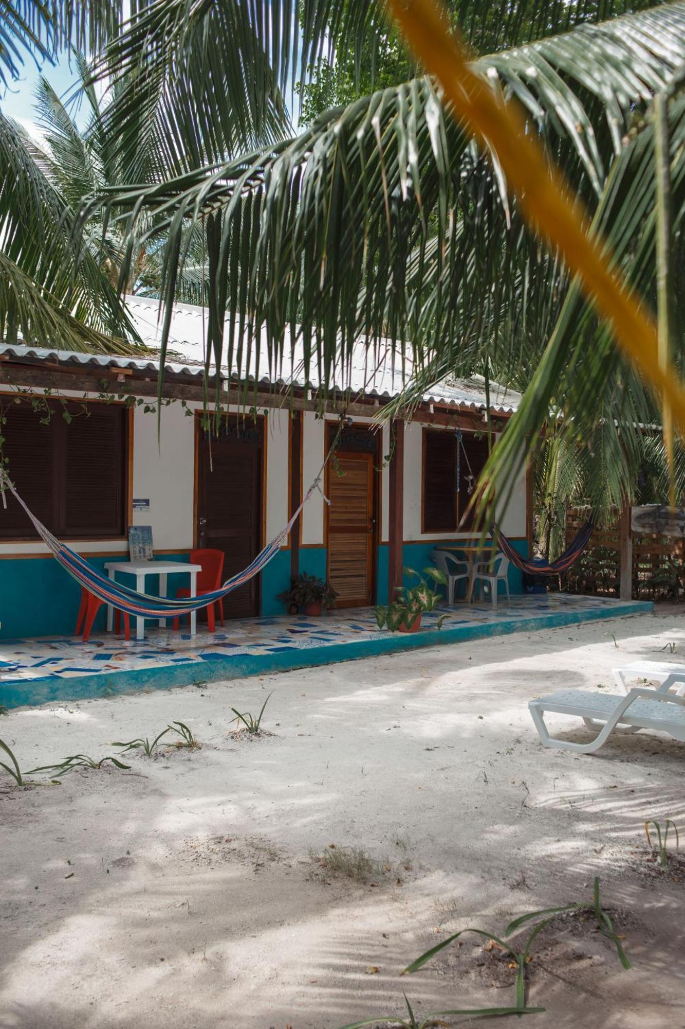 Isla Grande Eco-Hostal מראה חיצוני תמונה