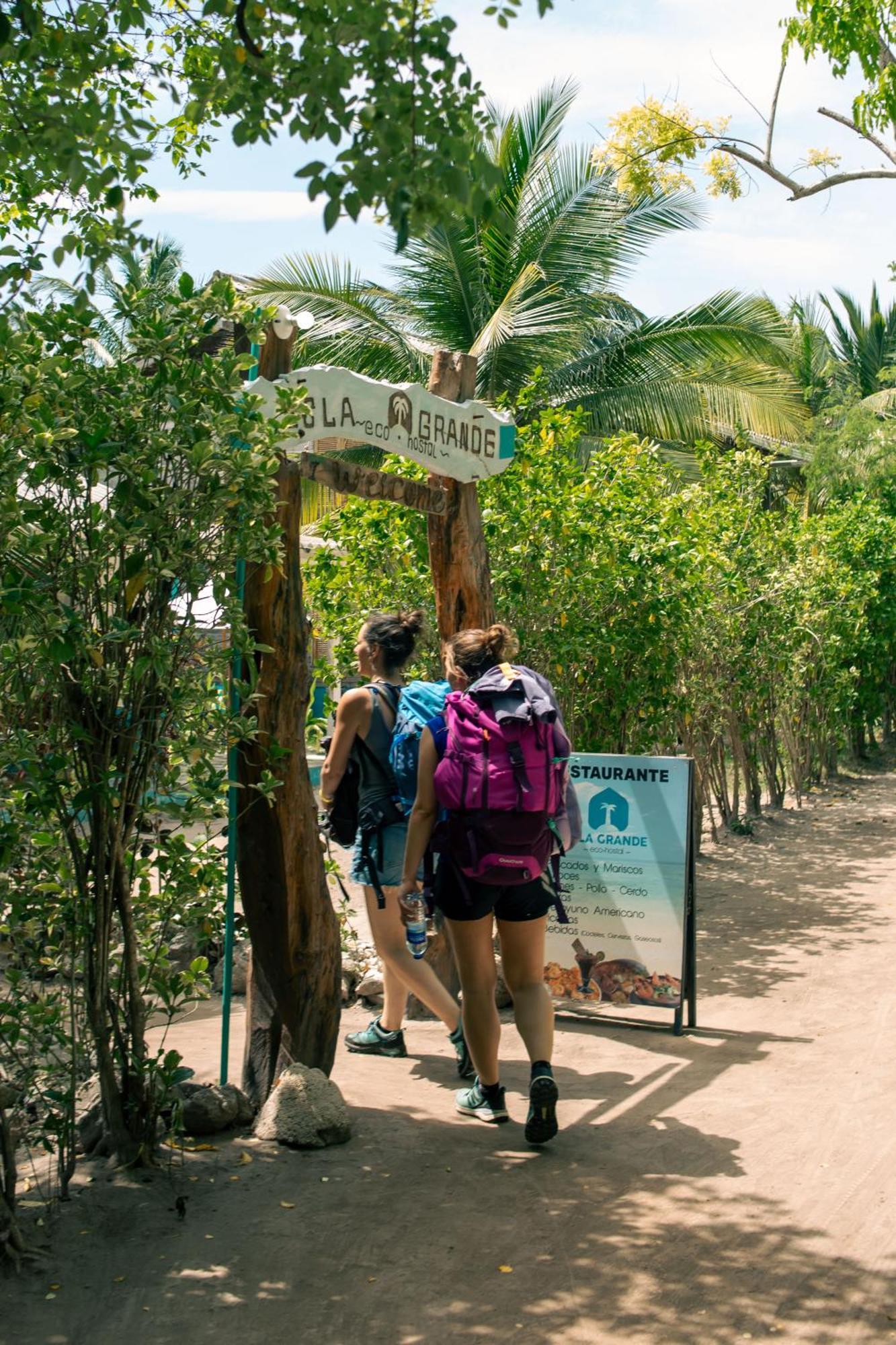 Isla Grande Eco-Hostal מראה חיצוני תמונה