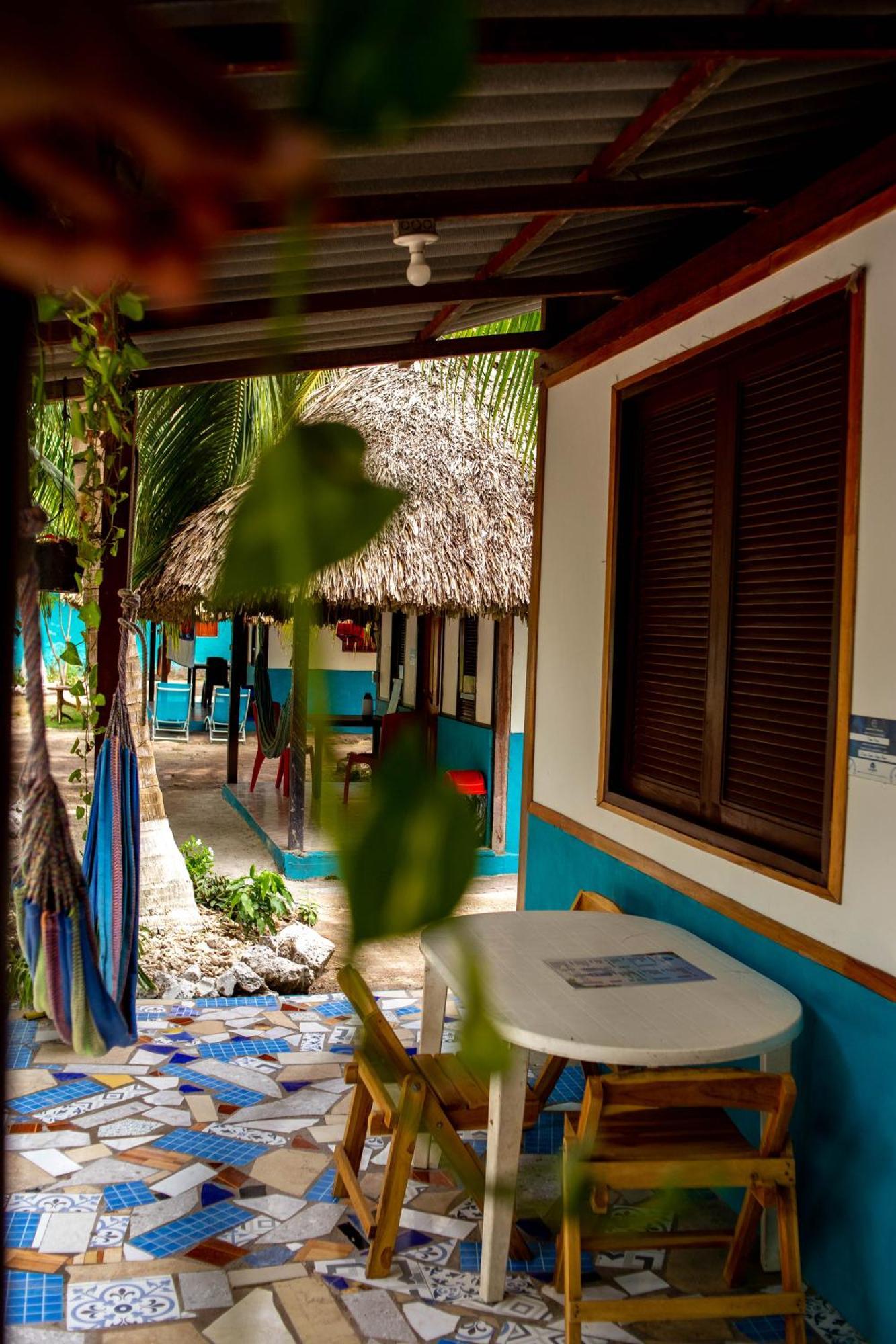 Isla Grande Eco-Hostal מראה חיצוני תמונה