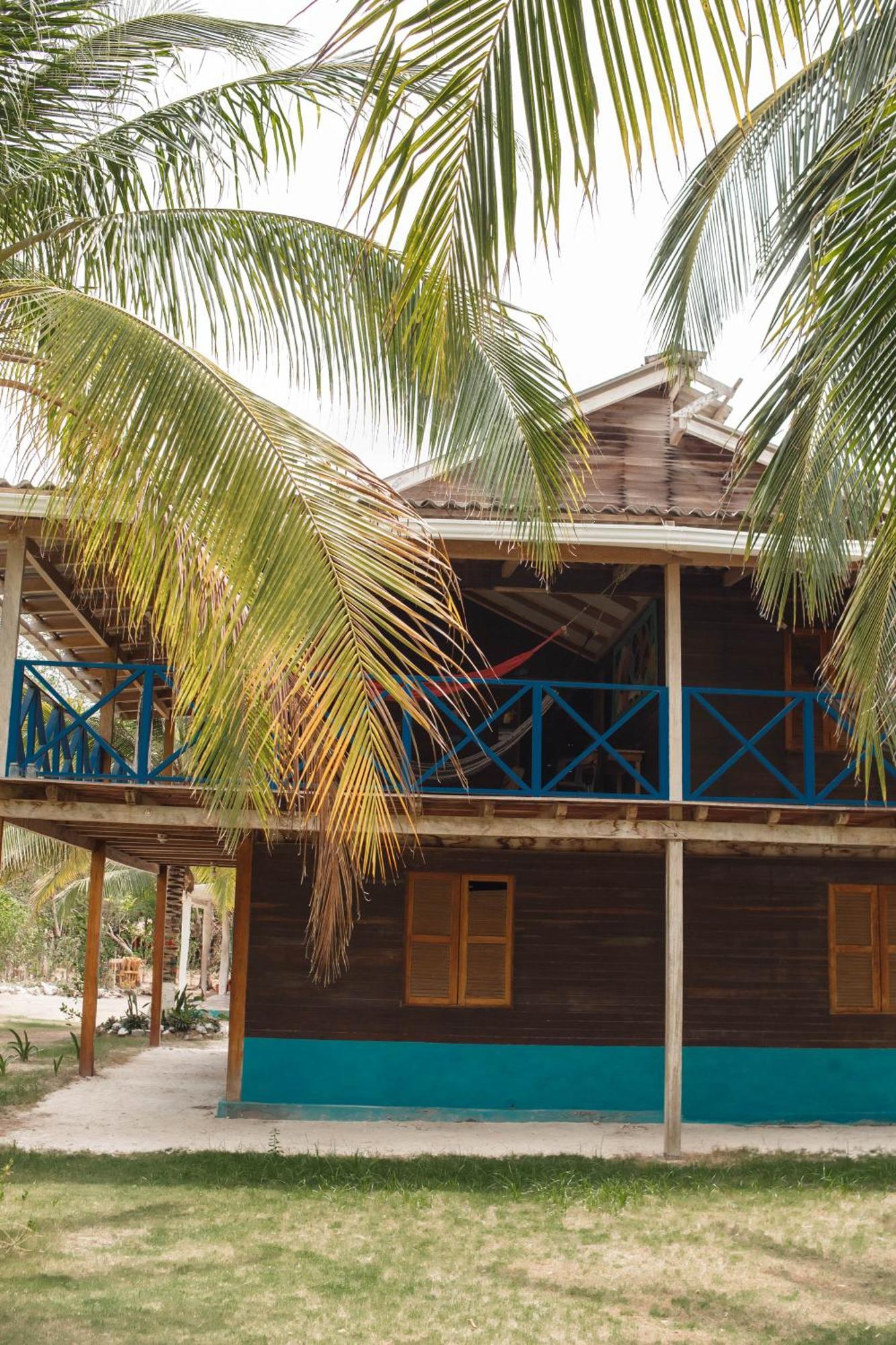 Isla Grande Eco-Hostal מראה חיצוני תמונה