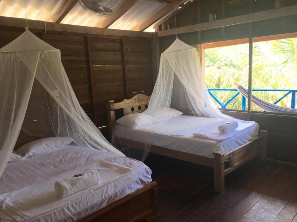 Isla Grande Eco-Hostal מראה חיצוני תמונה